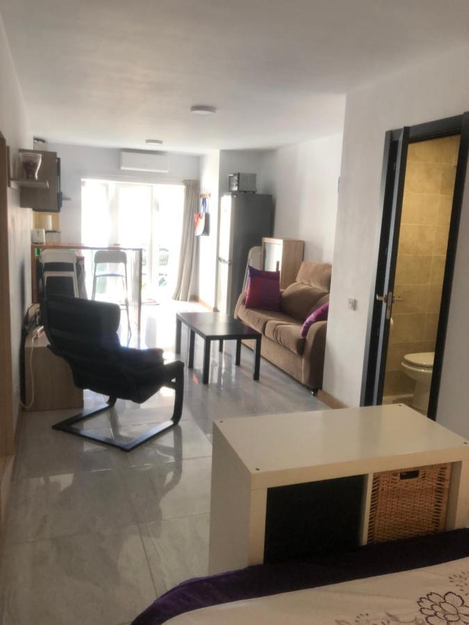 Torremolinos, Bonito Apartamento Studio La Carihuela公寓 外观 照片